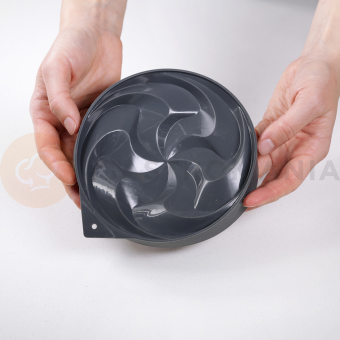 Silikónová forma na tvorenie okrúhlych ozdôb na dekorovanie dezertov a tort | DINARA KASKO, TART Lotus