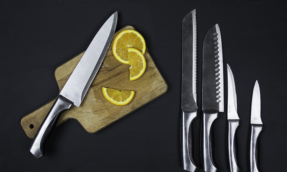 Ako uskladniť kuchynské nože - stojan vs lišta